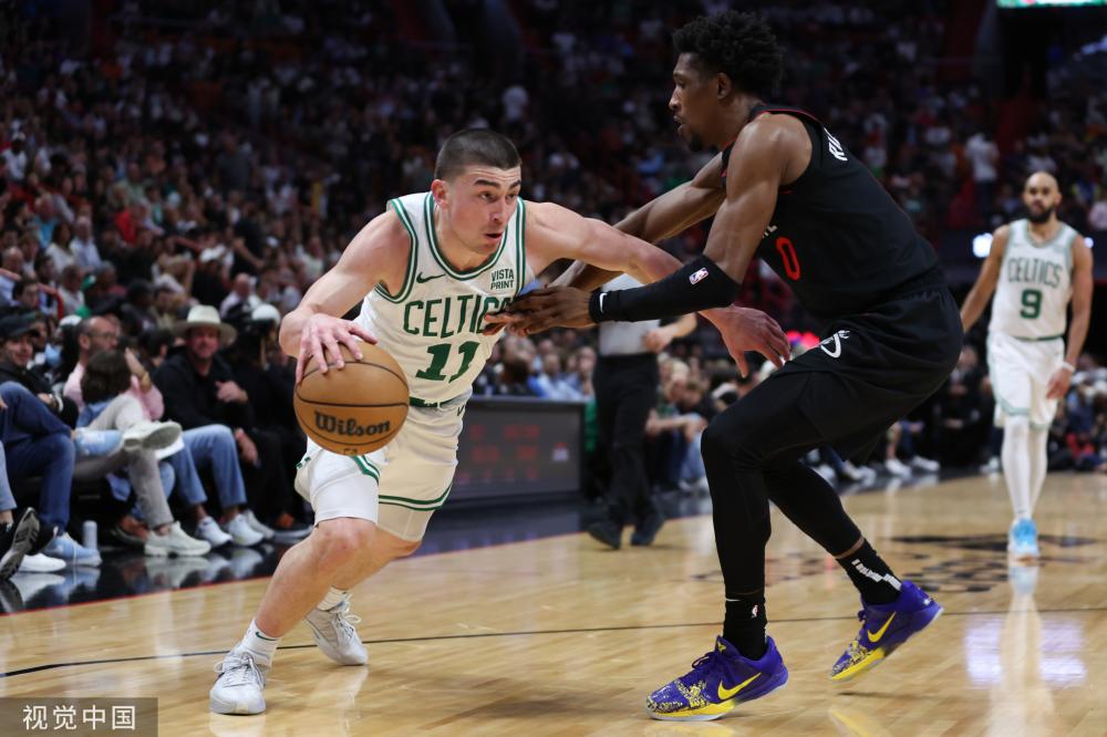 击地传球动 击地传球动