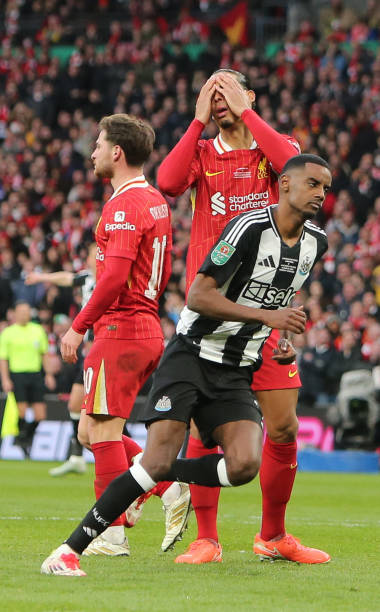 士中场扎卡 士中场扎卡